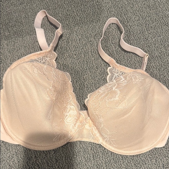 Natori • NWOT Lace Trim Pink Bra - Picture 3 of 6